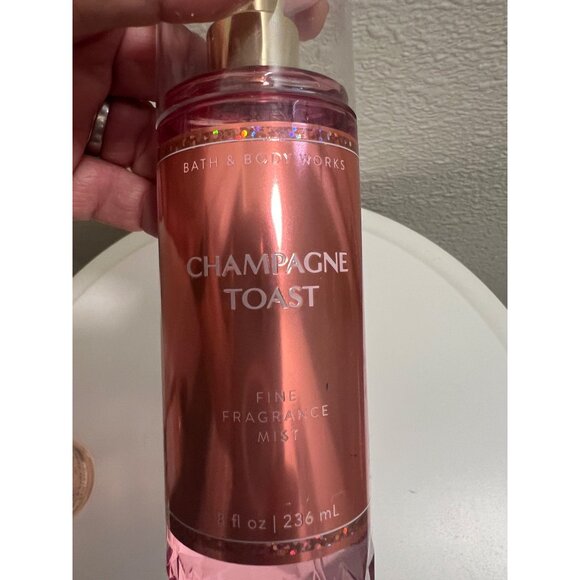 Bath & Body Works Champagne Toast Fine Fragrance Mist 8 Fl Oz - Picture 3 of 4
